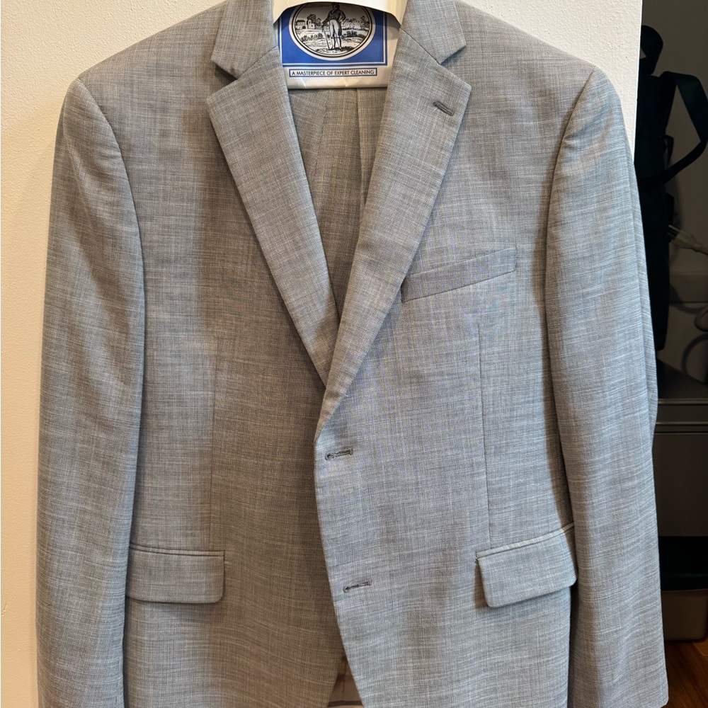 Alfani Light Gray Slim Fit suit